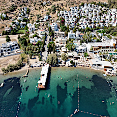 Farrys Boutique Hotel & Beach Club